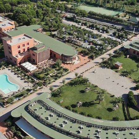 Toscana Sport Resort Каламброне Екстериор снимка