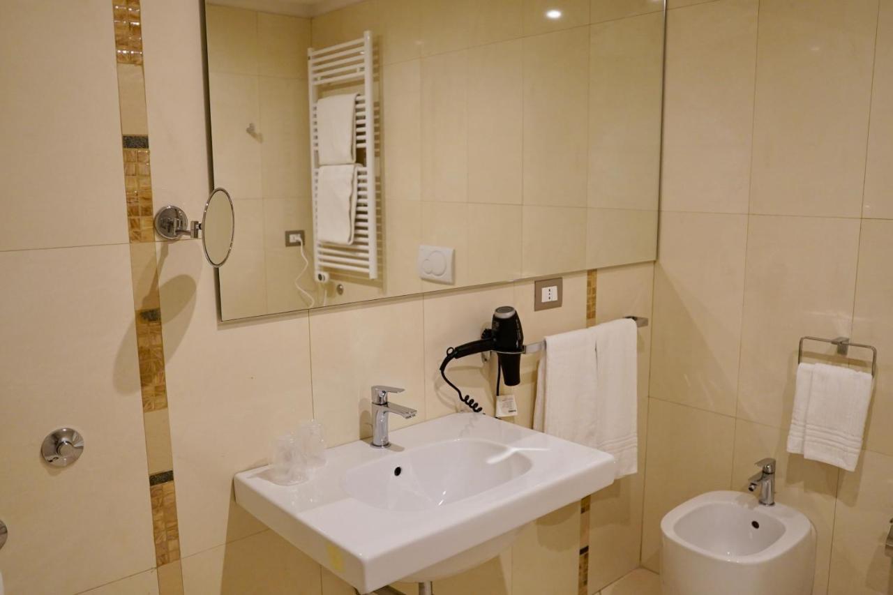 Toscana Sport Resort Каламброне Екстериор снимка